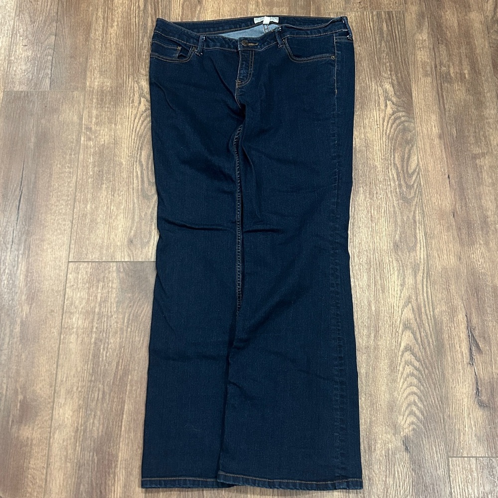 Banana Republic classic Blue Jeans bootcut button back pockets size EUC 14 / 32 - Picture 3 of 11